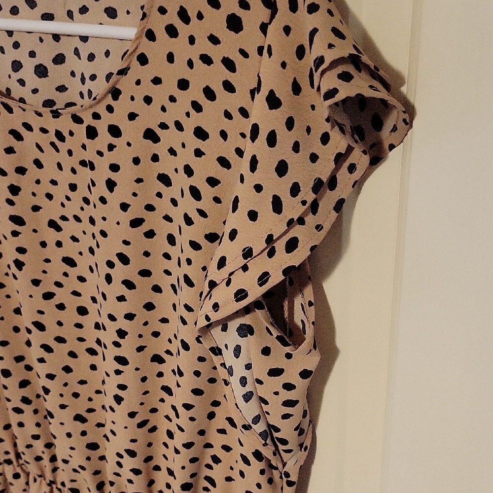 Elegant Tan Polka Dot Midi Dress - Picture 5 of 10